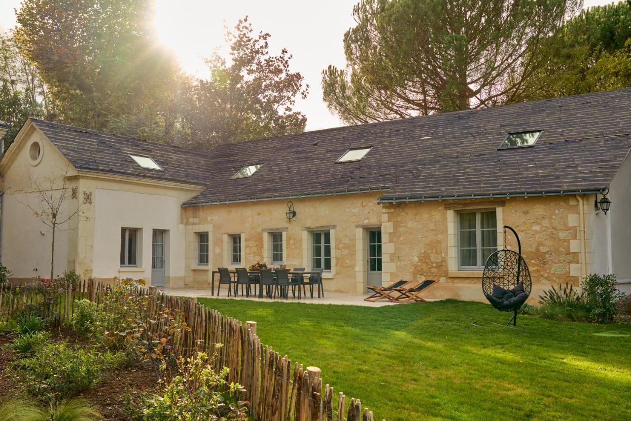 Domaine De La Commanderie De Ballan Exteriör bild