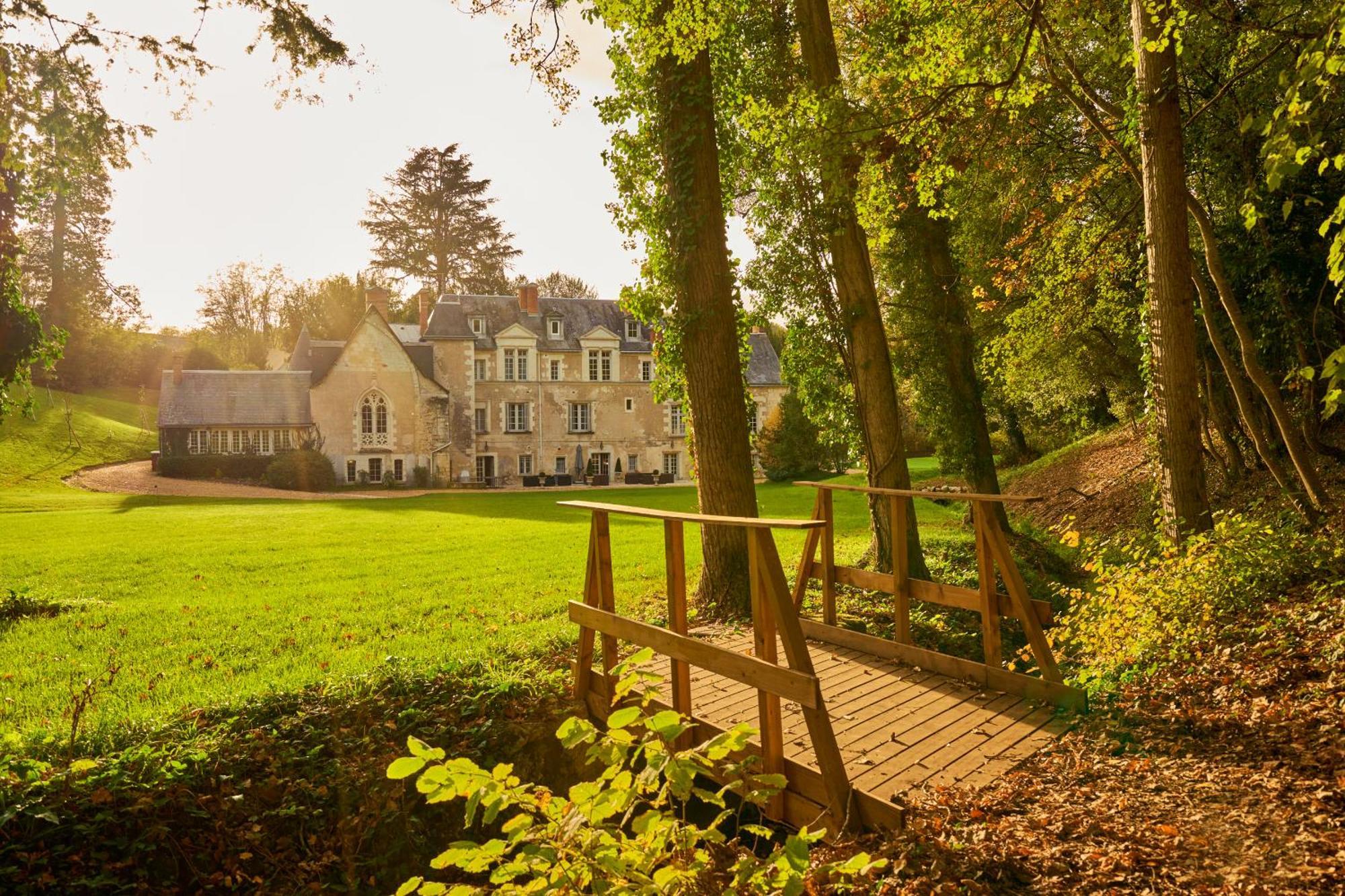 Domaine De La Commanderie De Ballan Exteriör bild